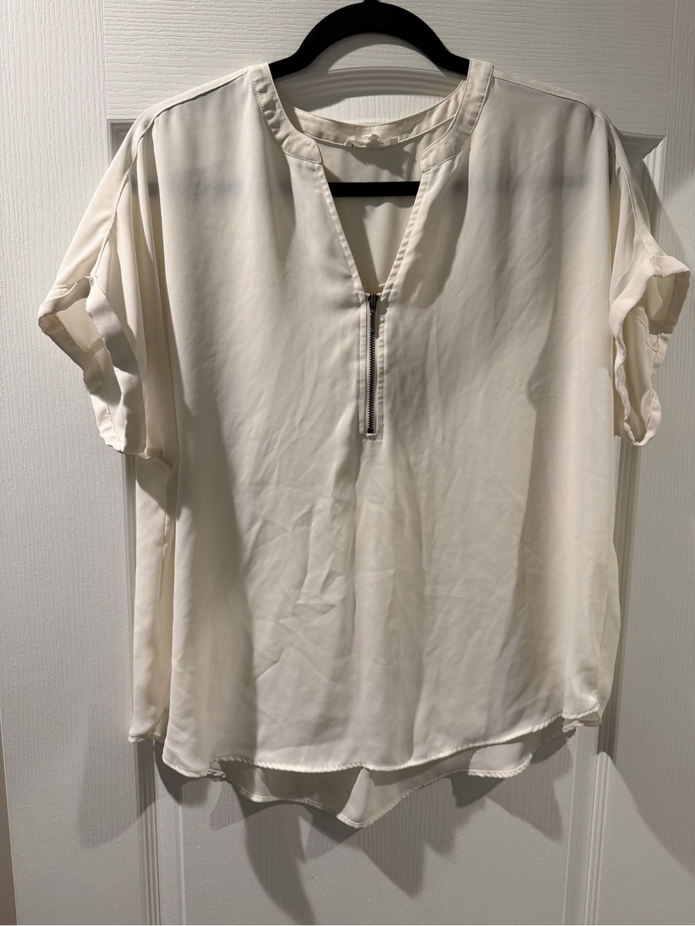 Maurices Cream Short-Sleeve Zip-Front Blouse